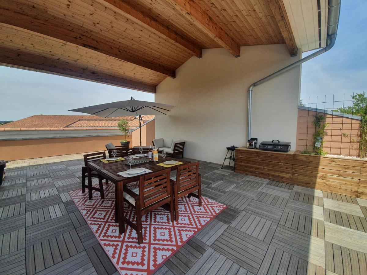 Terrasse 130m² Panoramique, Piscine&parking Appartement